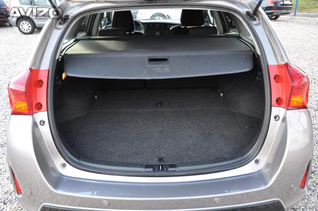 Foto inzerátu Toyota Auris 1.6ValveMatic 97kW KOMBI A/T