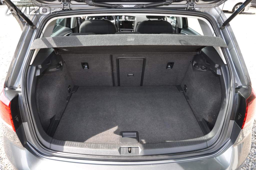 Foto inzerátu Volkswagen Golf VII 1.0TSi 81kW SPORT