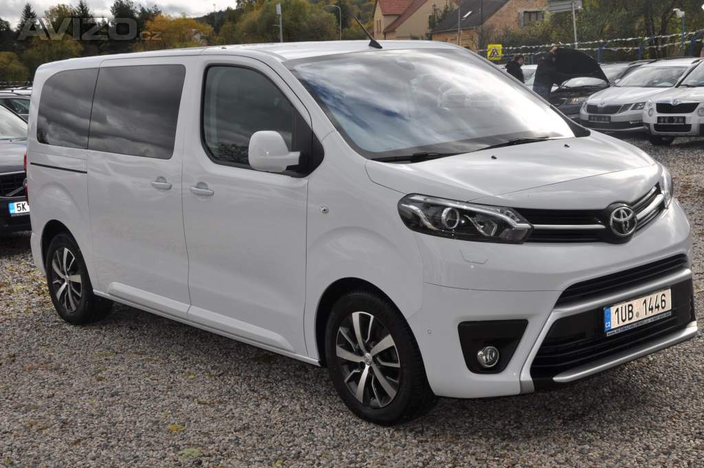 Foto inzerátu Toyota ProAce Verso 2.0D 130kW A/T VIP