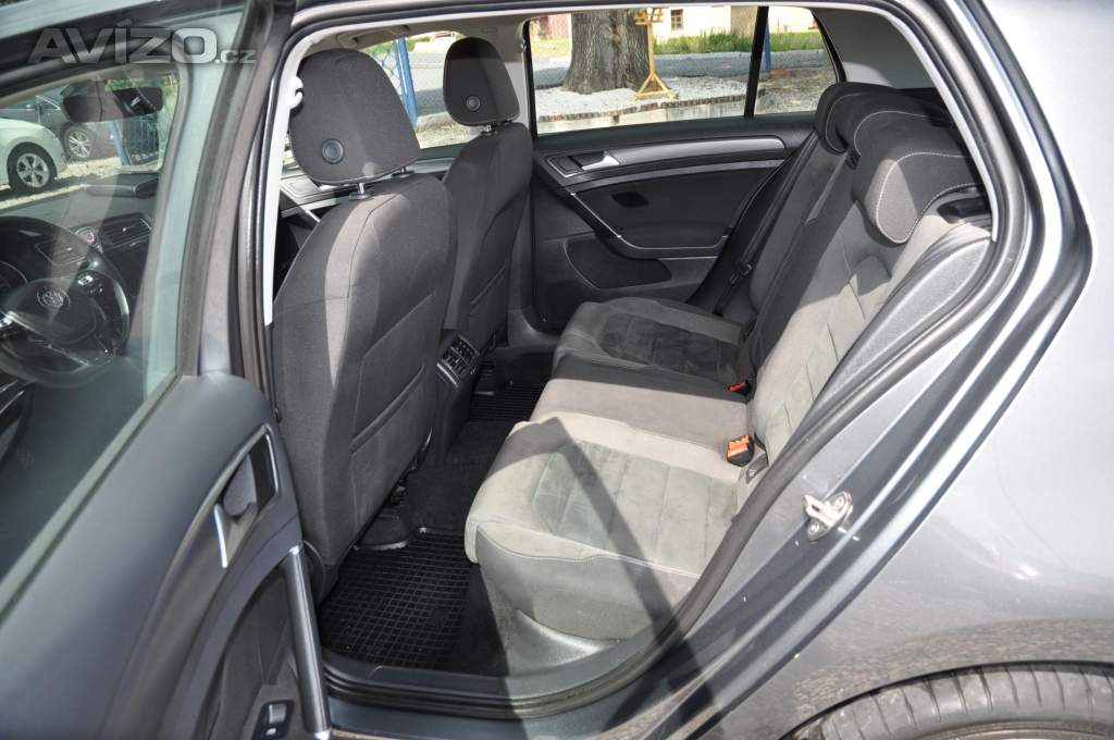 Foto inzerátu Volkswagen Golf VII 1.0TSi 81kW SPORT
