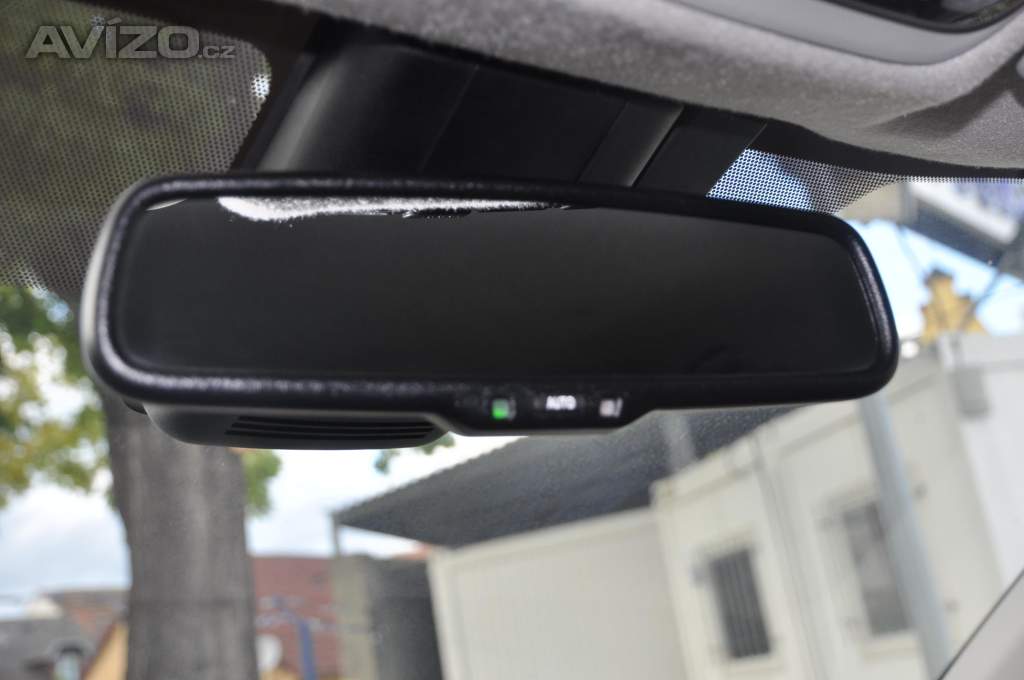 Foto inzerátu Toyota Yaris Cross 1.5HSD Executive 4x4