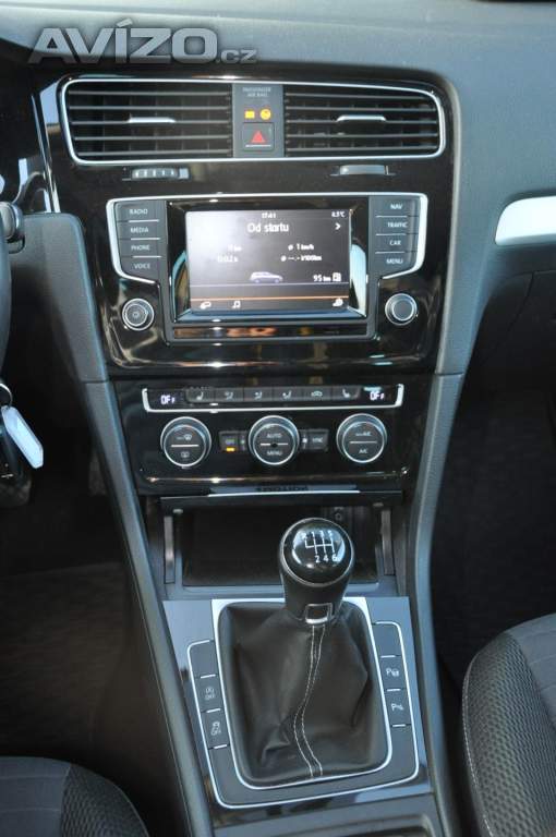 Foto inzerátu Volkswagen Golf VII 1.6TDi 77kW KOMBI 4x4