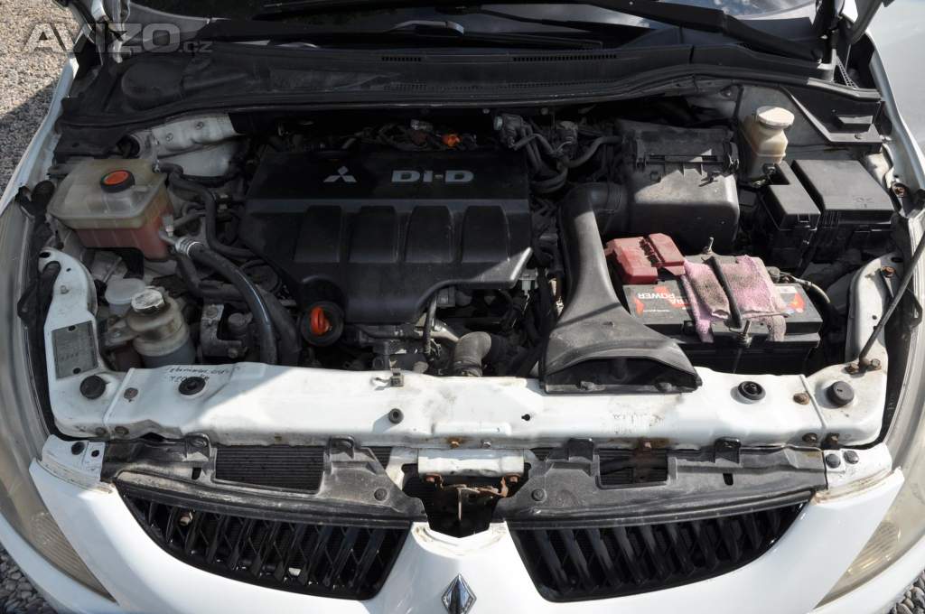 Foto inzerátu Mitsubishi Grandis 2.0Di-D 103kW 7.míst