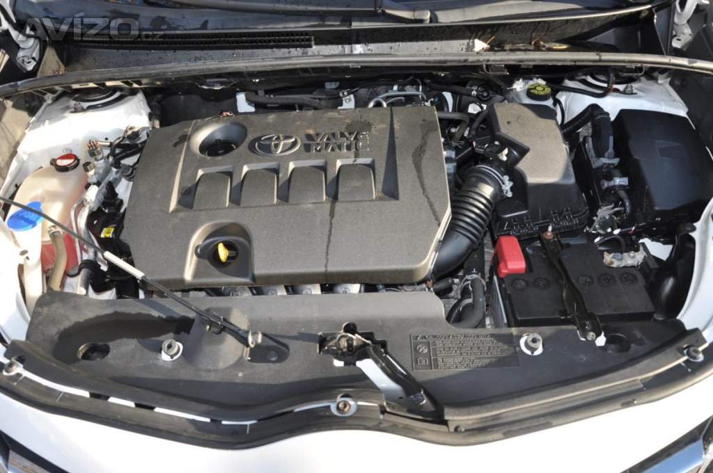 Foto inzerátu Toyota Verso 1.6 ValveMatic 97kW 7.míst
