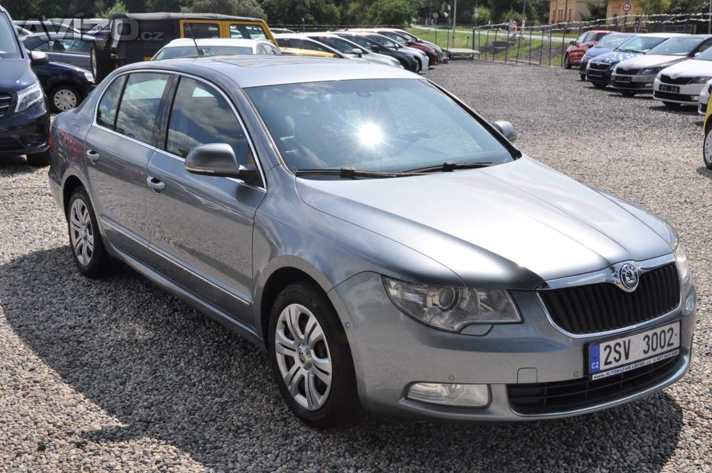 Foto inzerátu Škoda Superb II 2.0TDi 103kW ELEGANCE