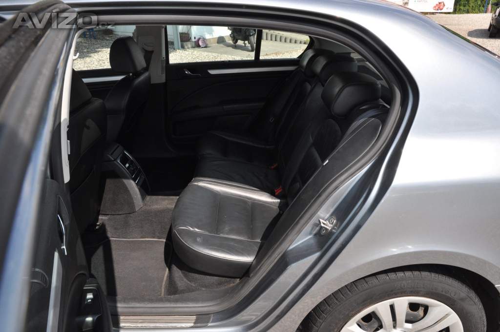 Foto inzerátu Škoda Superb II 2.0TDi 103kW ELEGANCE