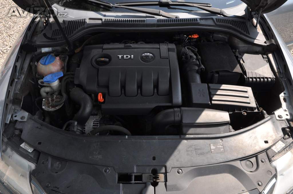 Foto inzerátu Škoda Superb II 2.0TDi 103kW ELEGANCE