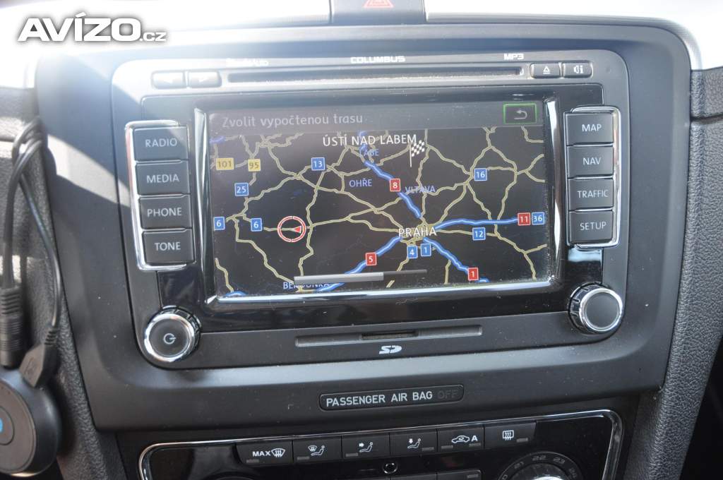 Foto inzerátu Škoda Superb II 2.0TDi 103kW ELEGANCE