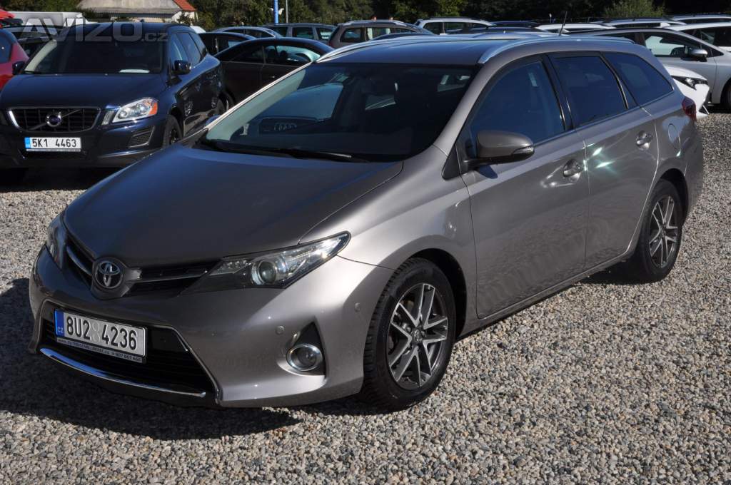 Toyota Auris 1.6ValveMatic 97kW KOMBI A/T