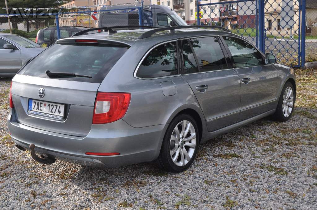 Foto inzerátu Škoda Superb II 2.0TDi 125kW KOMBI Elegance