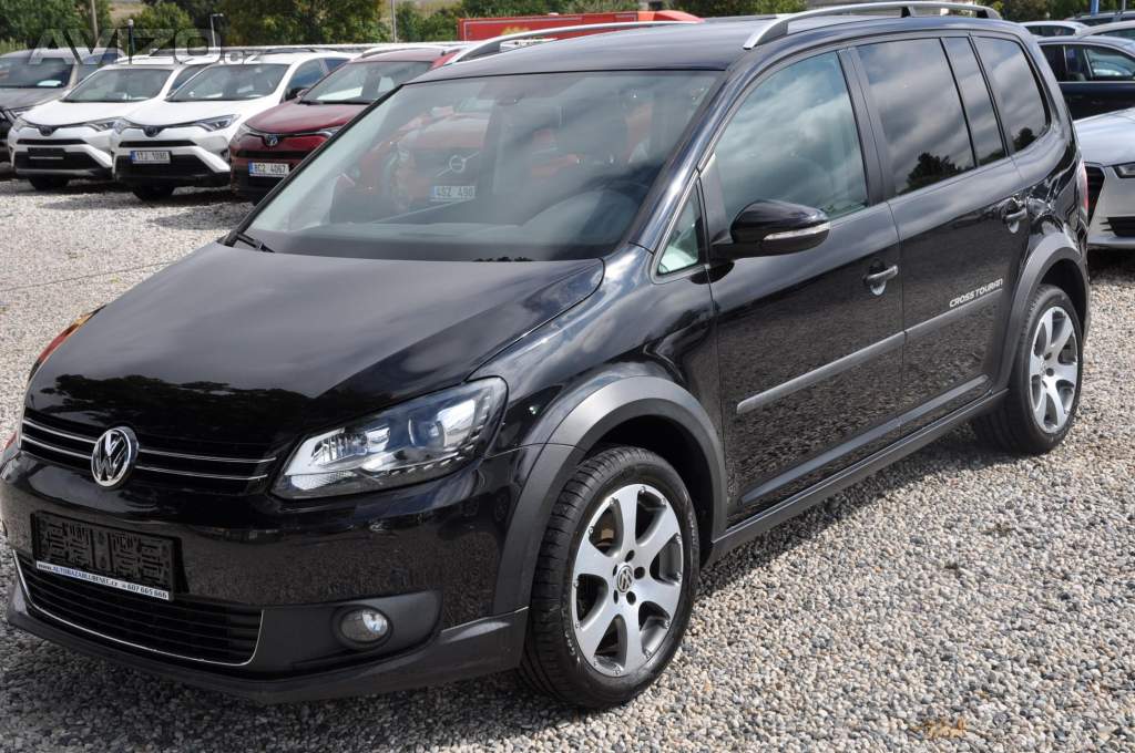 Volkswagen Touran CROSS 2.0TDi 103kW