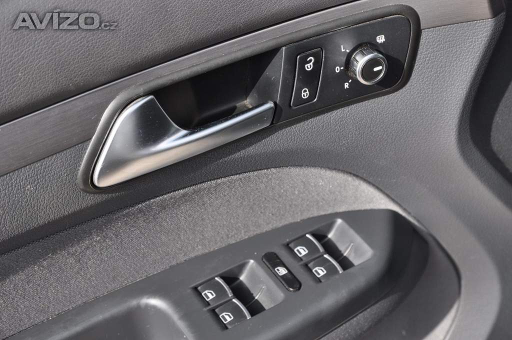 Foto inzerátu Volkswagen Touran CROSS 2.0TDi 103kW