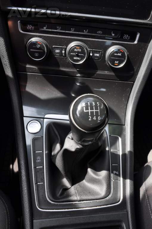 Foto inzerátu Volkswagen Golf VII 1.0TSi 81kW SPORT