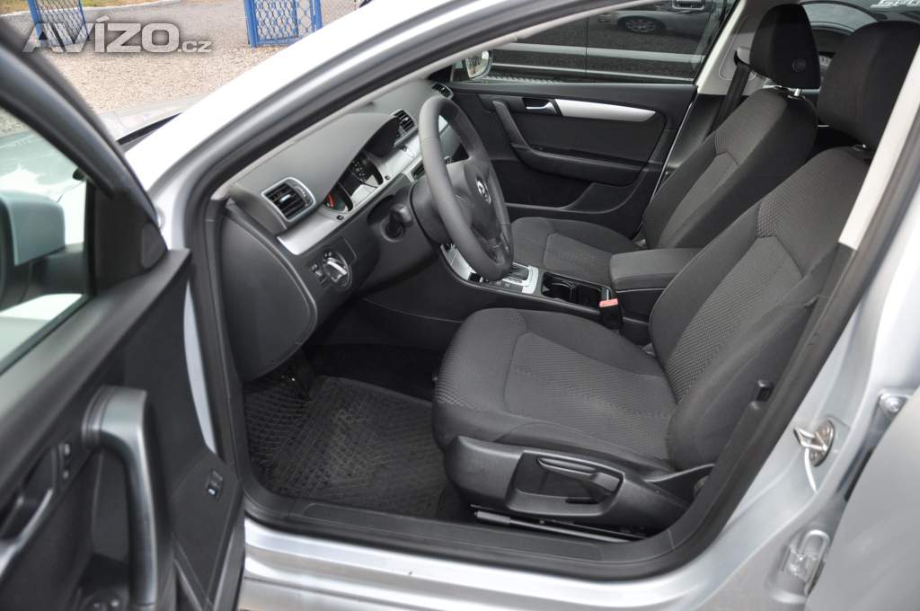 Foto inzerátu Volkswagen Passat 2.0TDi 130kW KOMBI Automat