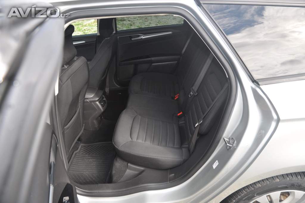 Foto inzerátu Ford Mondeo 2.0TDCi 110kW KOMBI