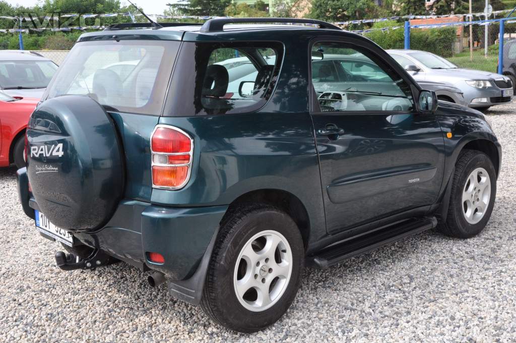 Foto inzerátu Toyota RAV4 2.0VVT-i 110kW 3dv.