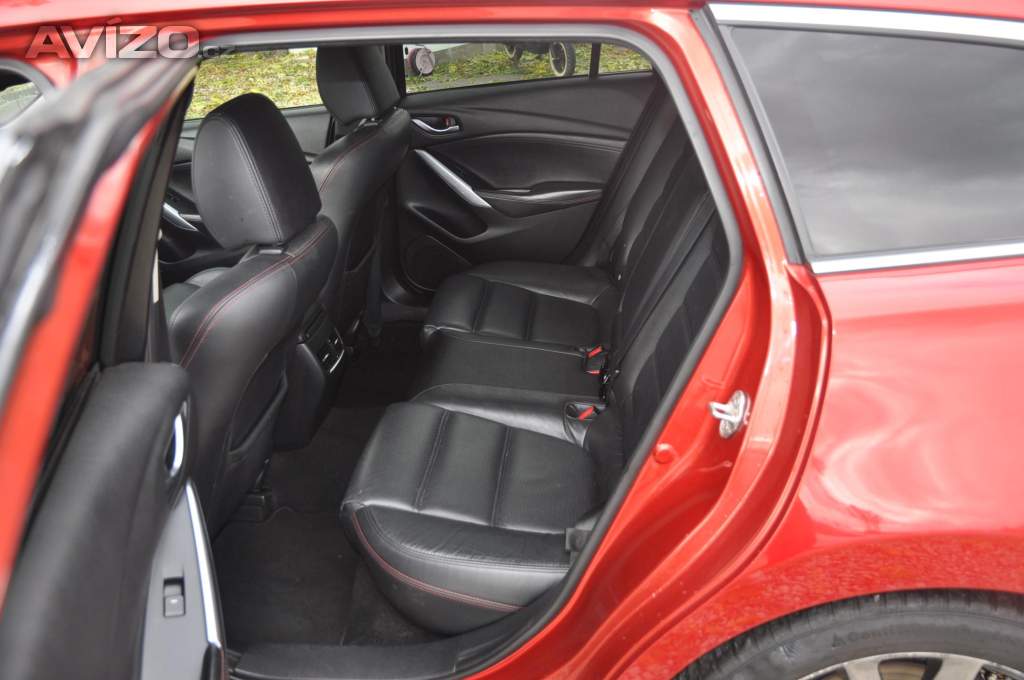 Foto inzerátu Mazda 6 2.2D Skyactiv-D 129kW KOMBI