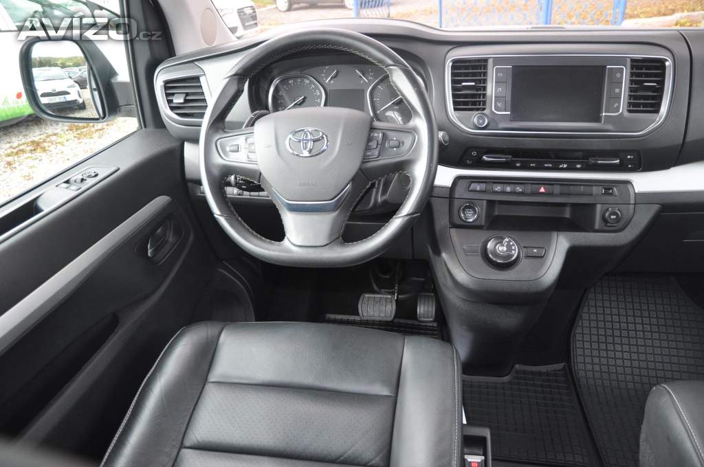 Foto inzerátu Toyota ProAce Verso 2.0D 130kW A/T VIP