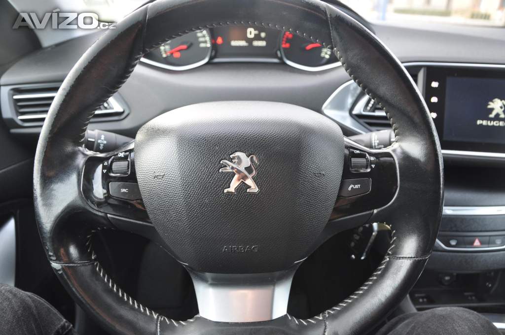 Foto inzerátu Peugeot 308 1.6eHDi 73kW SW
