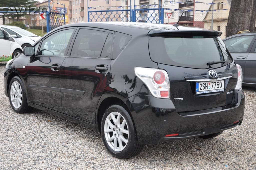 Foto inzerátu Toyota Verso 1.8 Valvematic 108kW Automat