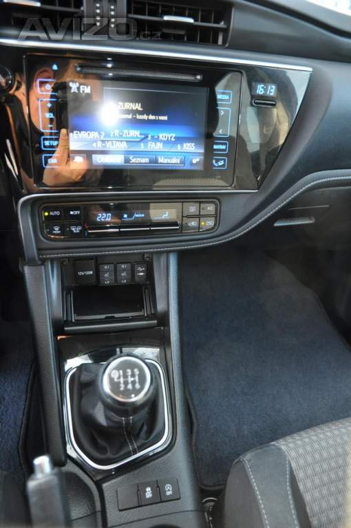 Foto inzerátu Toyota Auris 1.2i Turbo 85kW KOMBI