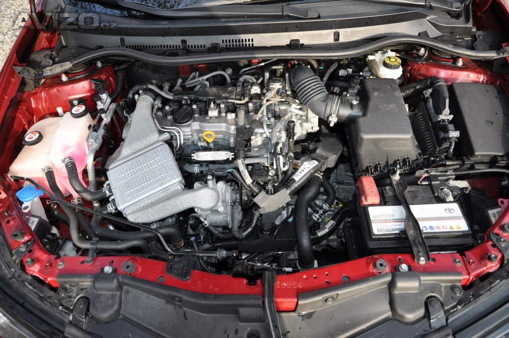 Foto inzerátu Toyota Auris 1.2i Turbo 85kW KOMBI