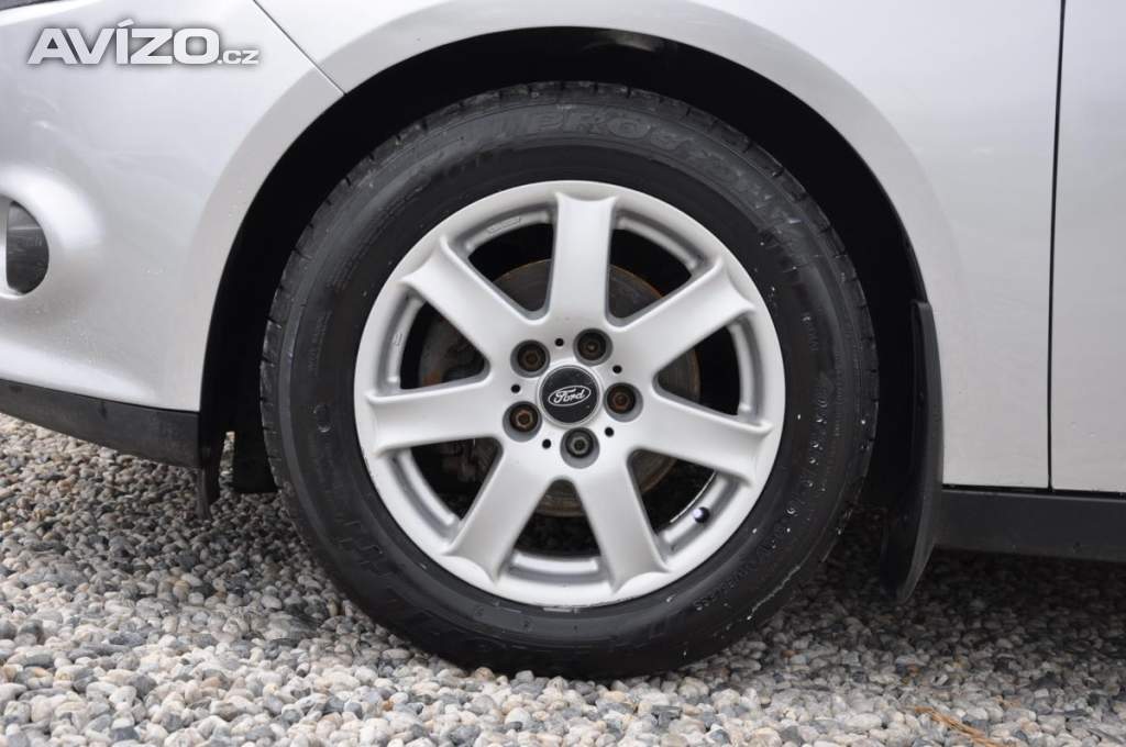 Foto inzerátu Ford Focus 1.6TDCi 70kW KOMBI