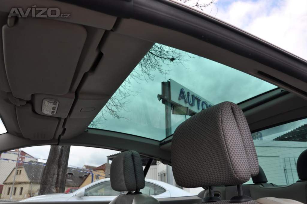 Foto inzerátu Renault Mégane 2.0i 99kW AUTOMAT CABRIO