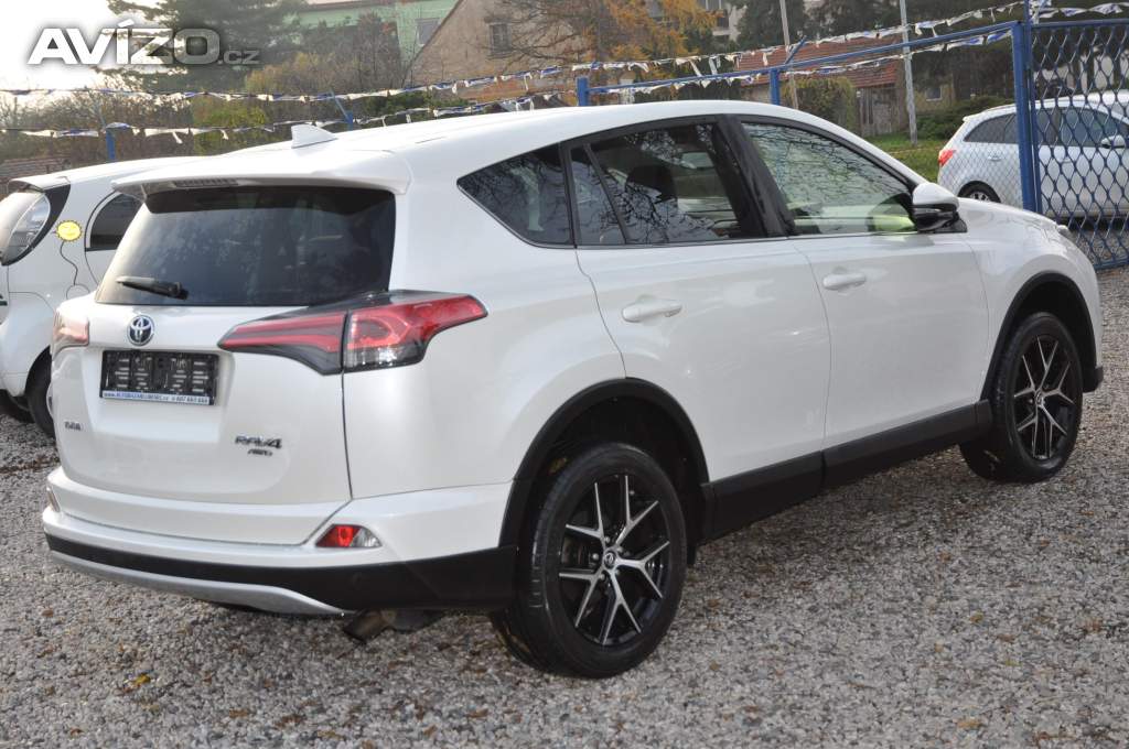 Foto inzerátu Toyota RAV4 2.0VVTi 112kW 4x4 Automat