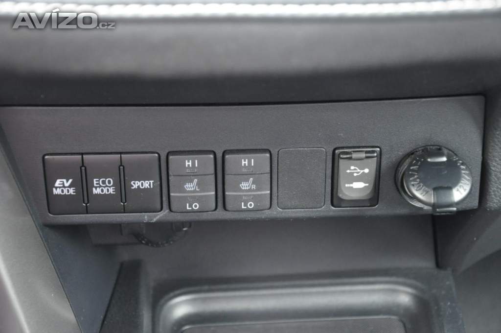 Foto inzerátu Toyota RAV4 2.5HSD 114kW