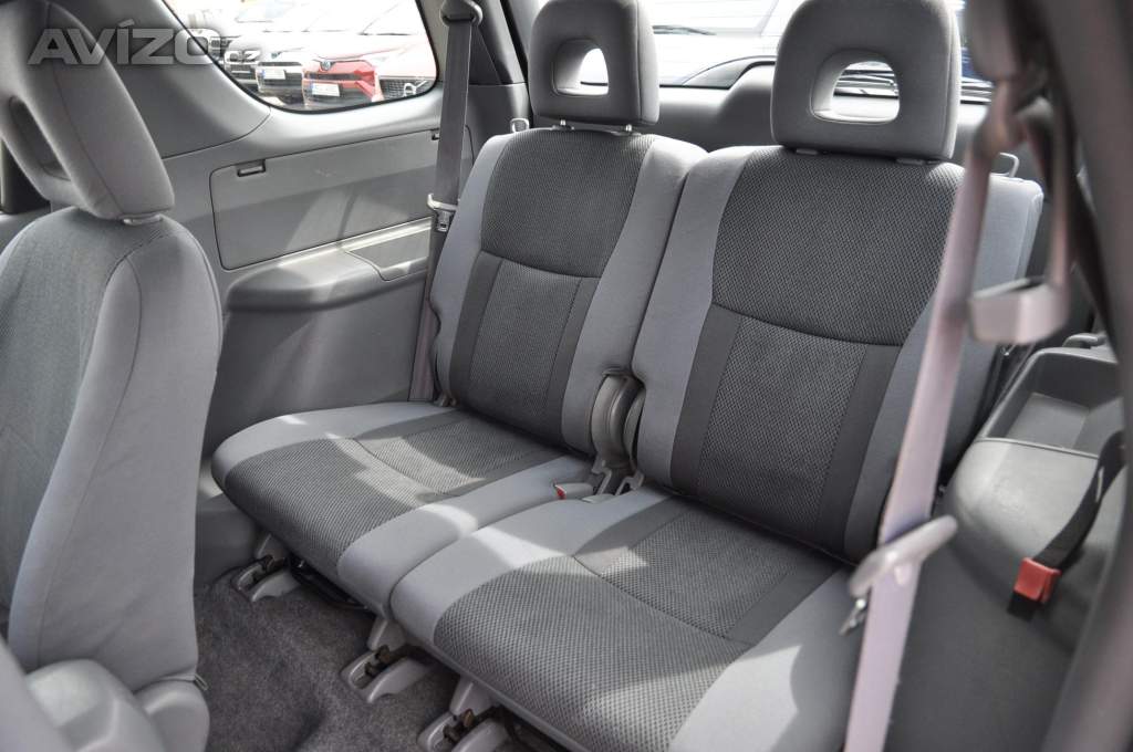 Foto inzerátu Toyota RAV4 2.0VVT-i 110kW 3dv.