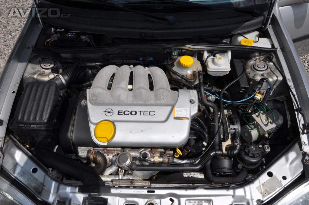 Foto inzerátu Opel Corsa 1.4i 16V 66kW Automat