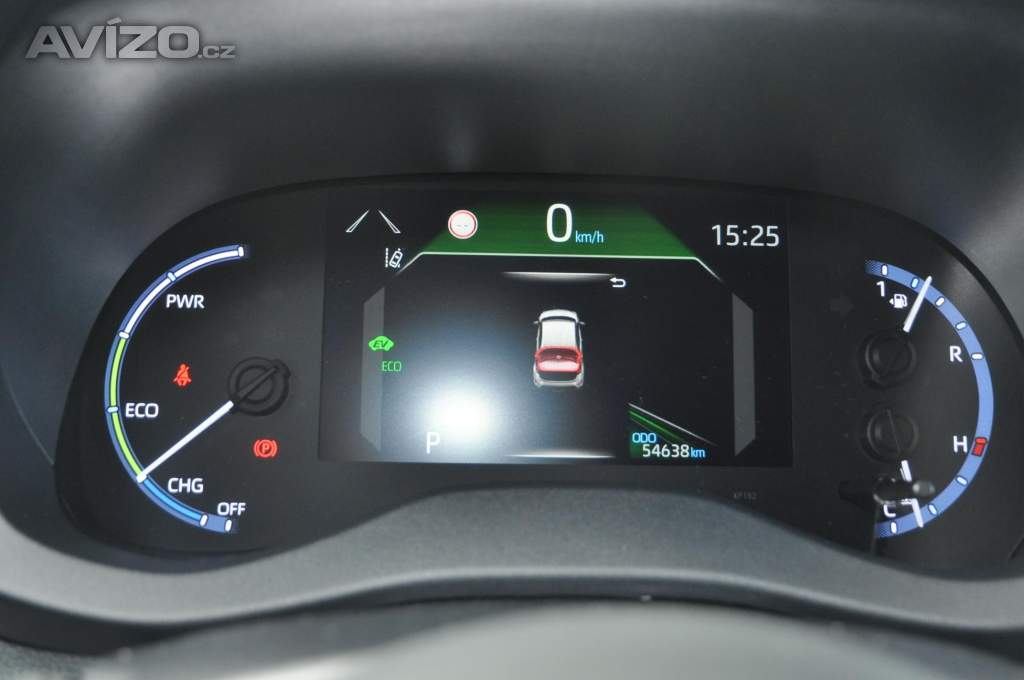 Foto inzerátu Toyota Yaris Cross 1.5HSD Executive 4x4