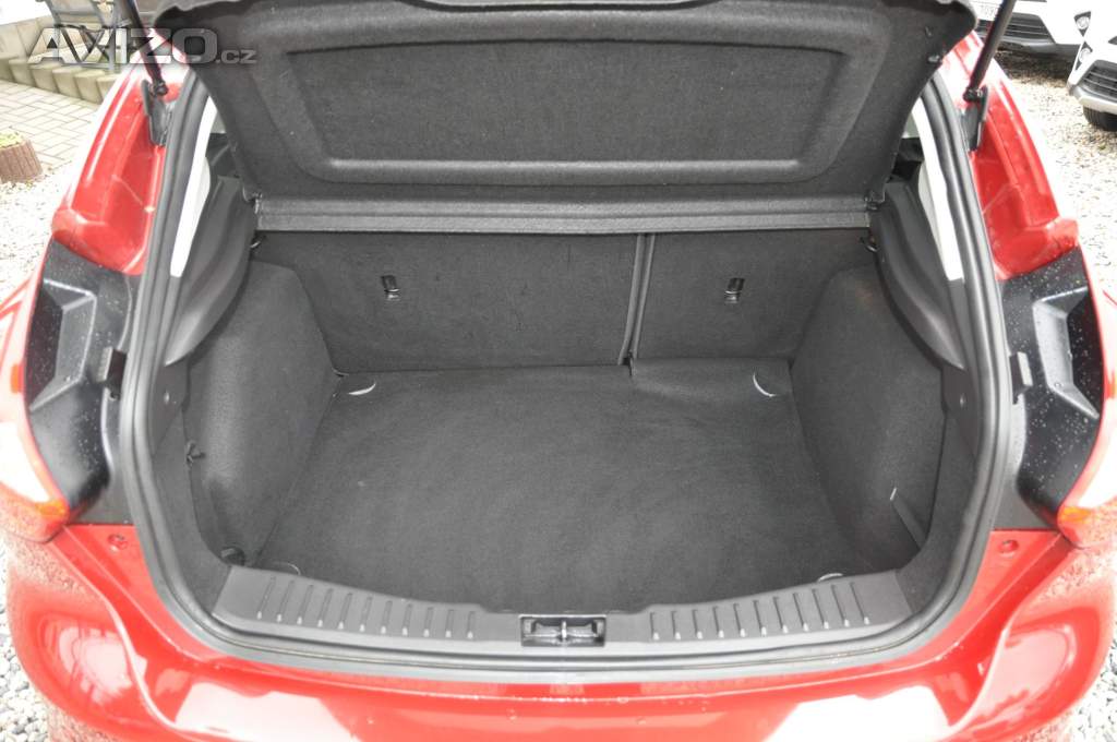 Foto inzerátu Ford Focus 1.6i 110kW Titanium