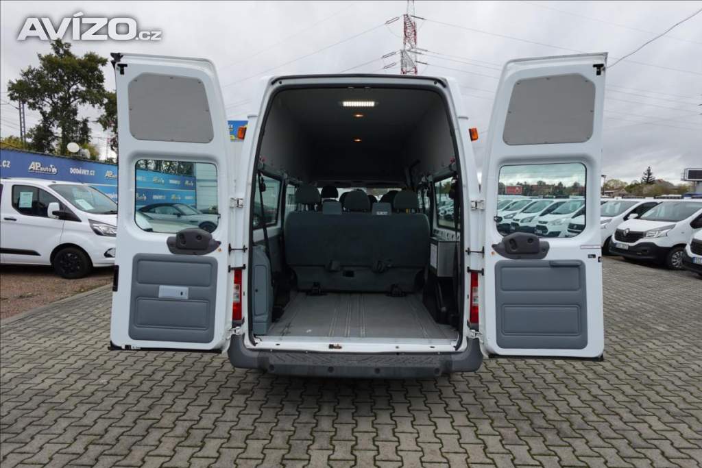 Foto inzerátu Ford Transit 2,2 TDCi  L3H3 9MÍST KLIMA SER