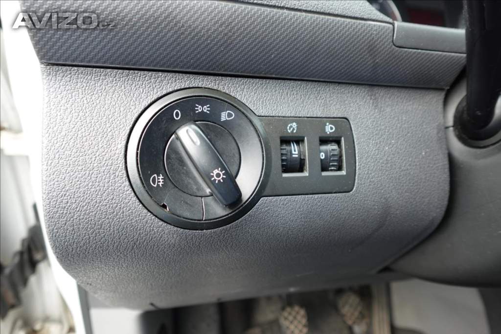 Foto inzerátu Volkswagen Caddy 2,0 TDi  L1H1 SERVISKA