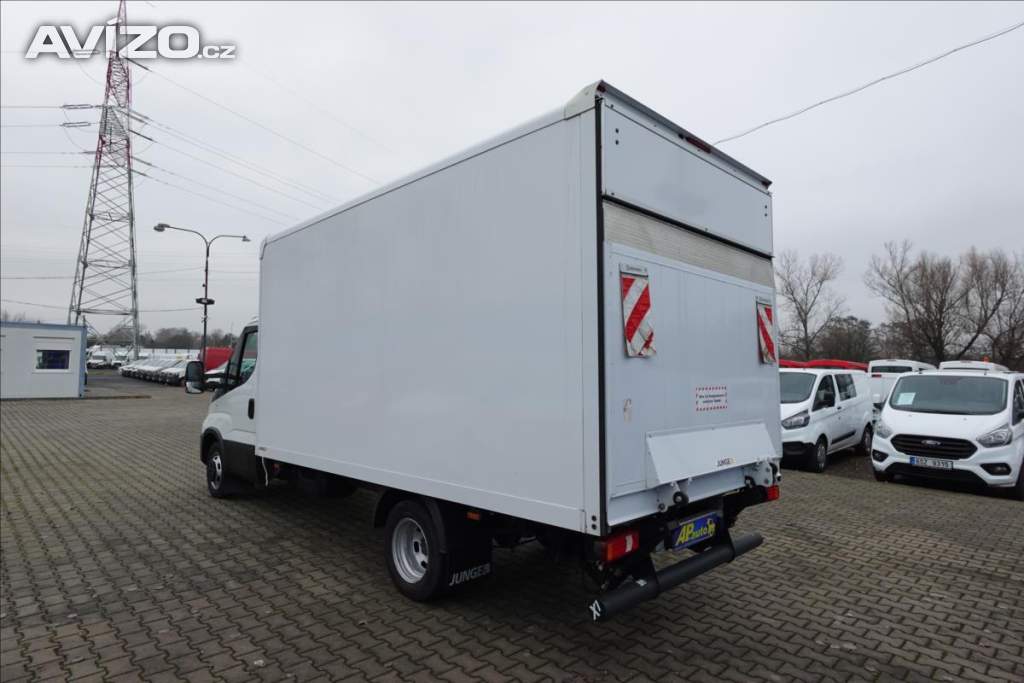Foto inzerátu Iveco Daily 2,3 HPT  35C16 SKŘÍŇ ČELO KLIM