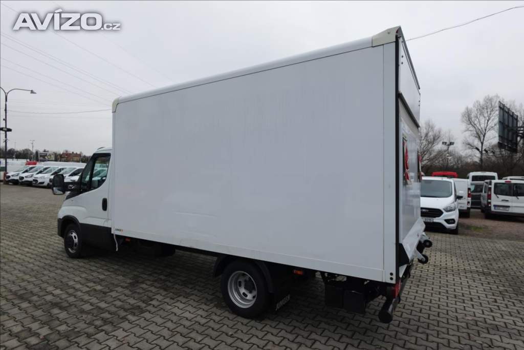 Foto inzerátu Iveco Daily 2,3 HPT  35C16 SKŘÍŇ ČELO KLIM