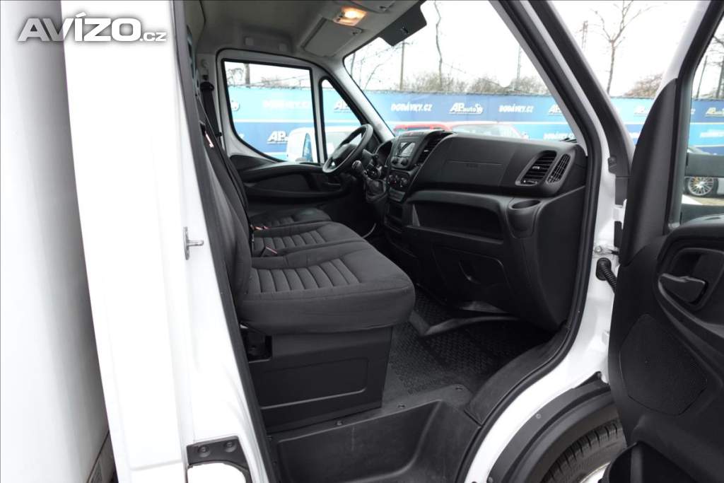 Foto inzerátu Iveco Daily 2,3 HPT  35C16 SKŘÍŇ ČELO KLIM