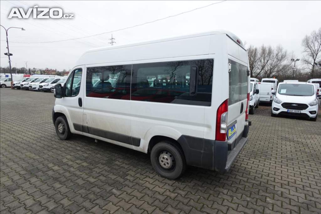 Foto inzerátu Peugeot Boxer 2,2 HDI  L2H2 9MÍST BUS KLIMA