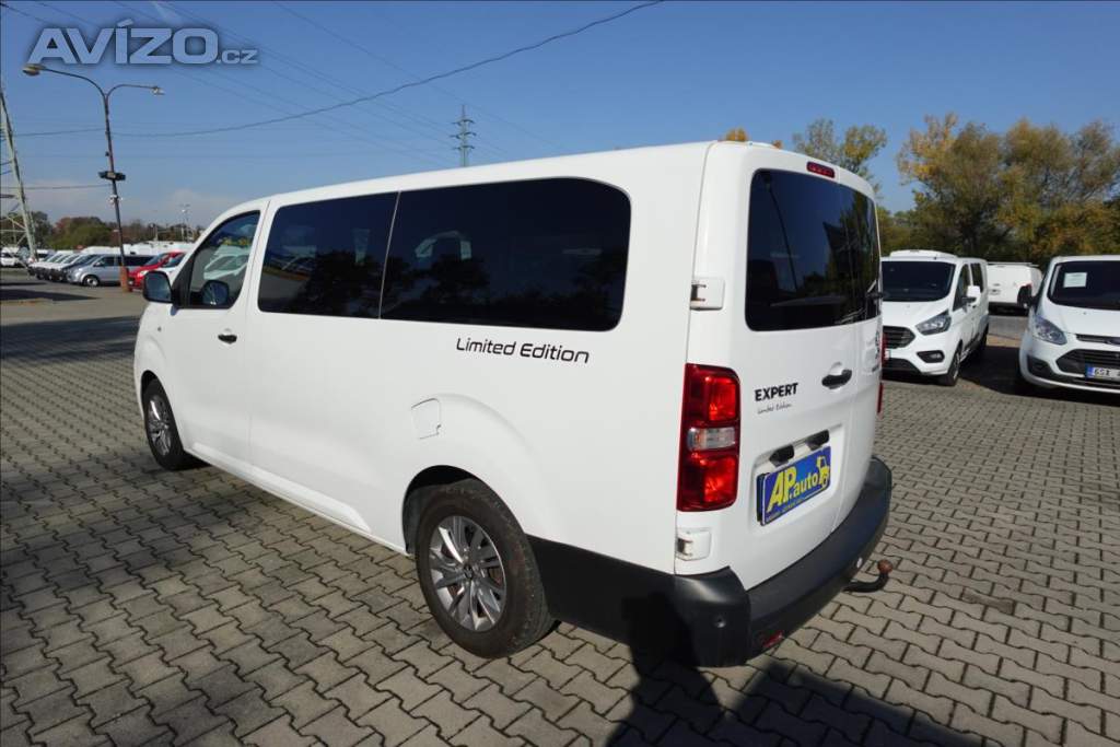 Foto inzerátu Peugeot Expert 2,0 HDI  Traveller L3H1 8MÍST