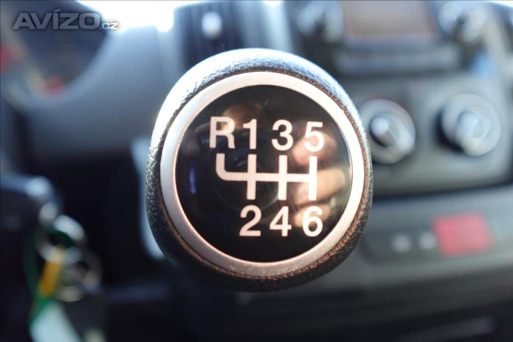 Foto inzerátu Peugeot Boxer 2,2 HDI  L2H2 KLIMA SERVISKA