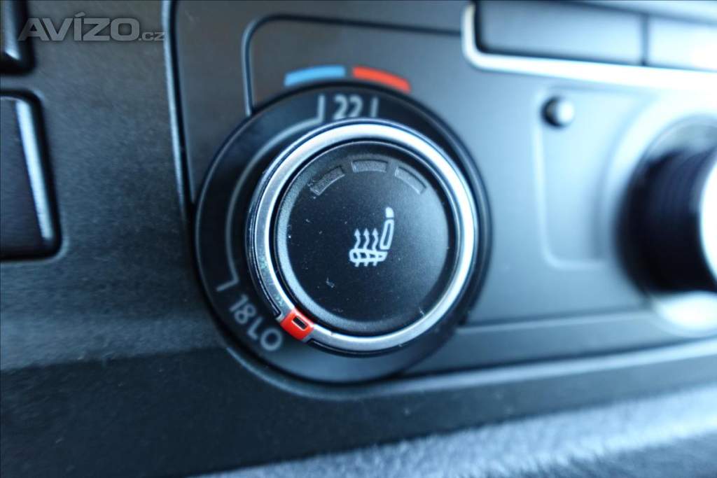 Foto inzerátu Volkswagen Transporter 2,0 TDI  L2H1 KLIMA SERVISKA