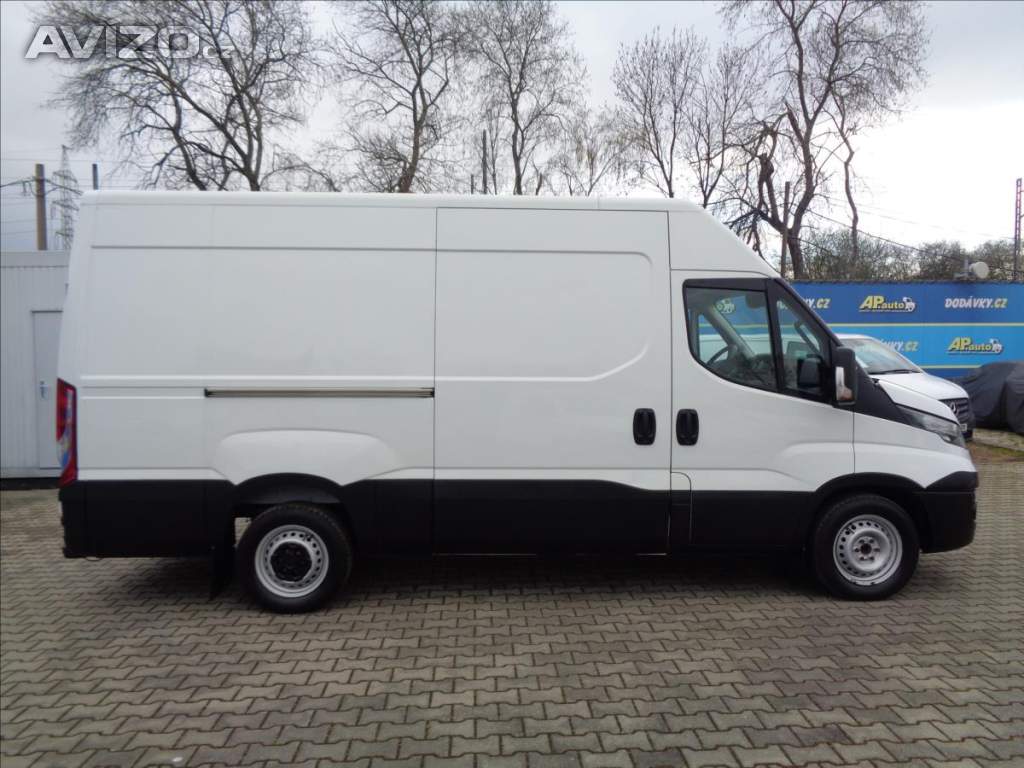 Foto inzerátu Iveco Daily 2,3 HPT KLIMATRONIC  35S16 L2H