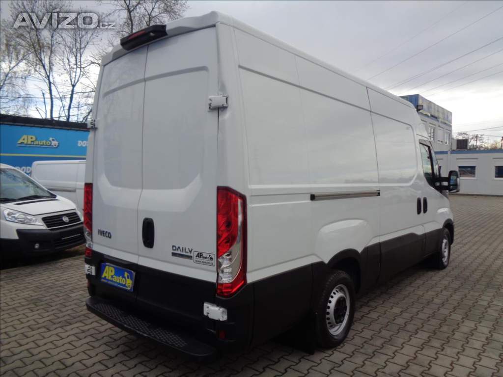 Foto inzerátu Iveco Daily 2,3 HPT KLIMATRONIC  35S16 L2H
