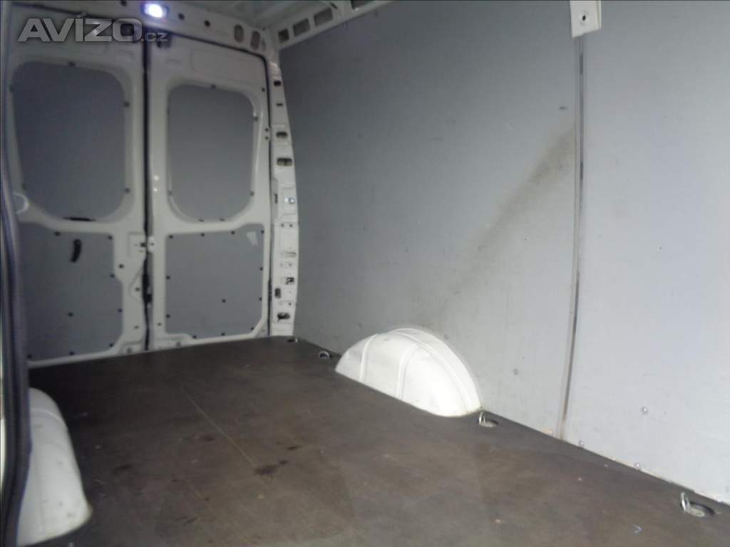 Foto inzerátu Iveco Daily 2,3 HPT KLIMATRONIC  35S16 L2H