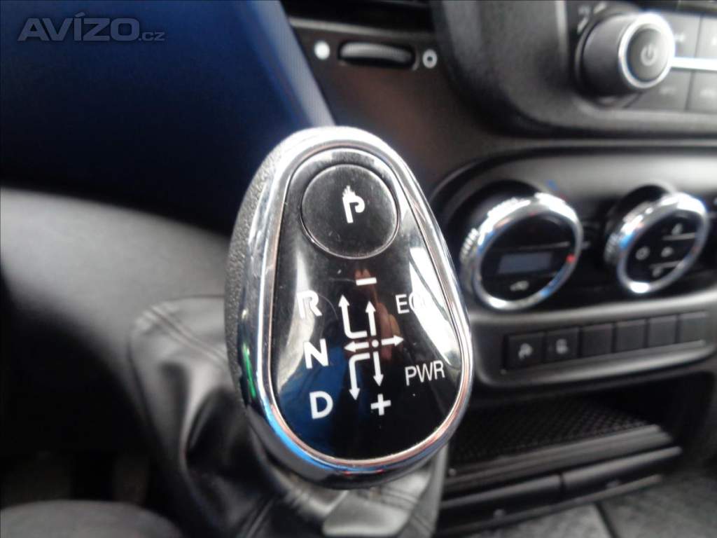 Foto inzerátu Iveco Daily 2,3 HPT KLIMATRONIC  35S16 L2H