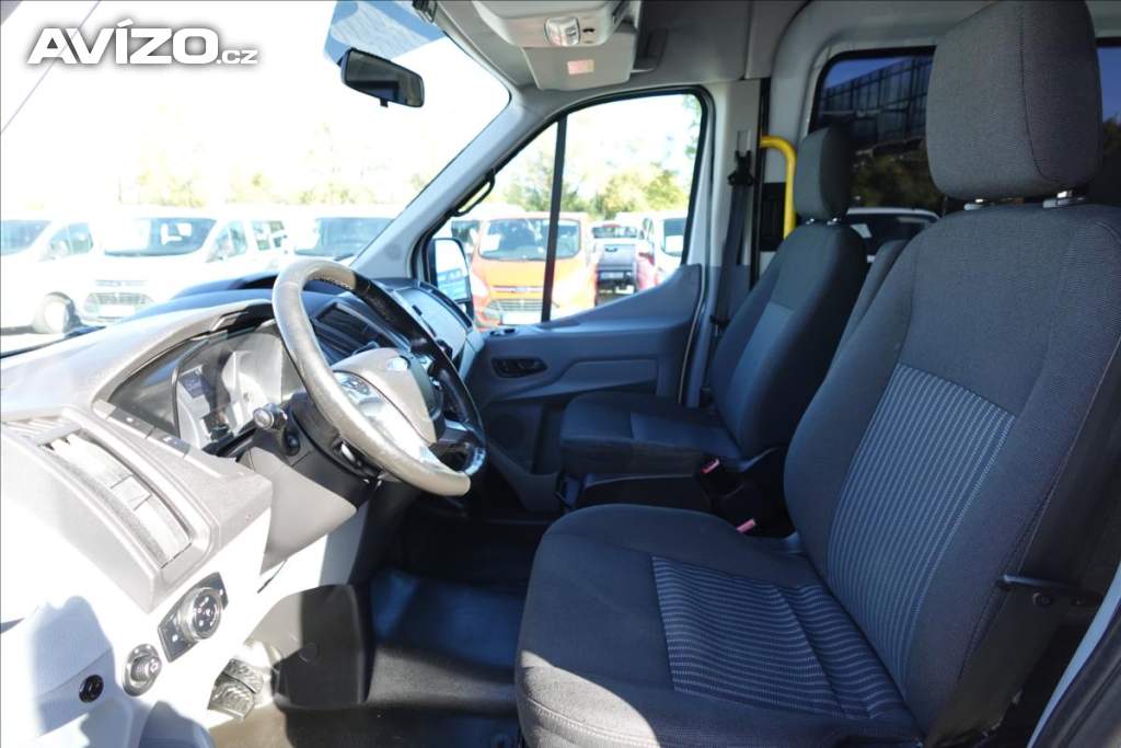 Foto inzerátu Ford Transit 2,0 TDCI  L3H2 8MÍST BUS KLIMA