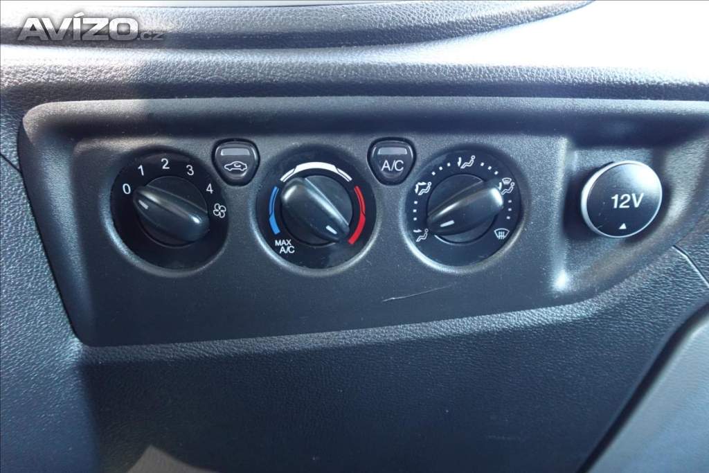 Foto inzerátu Ford Transit 2,0 TDCI  L3H2 8MÍST BUS KLIMA