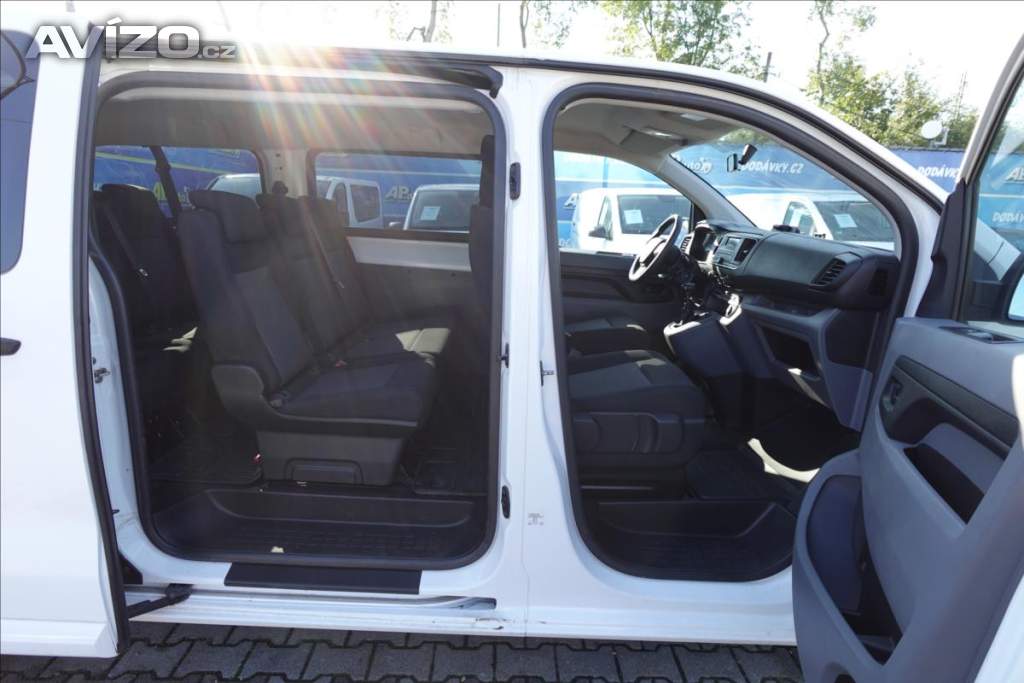 Foto inzerátu Peugeot Expert 2,0 HDI  Traveller L3H1 8MÍST